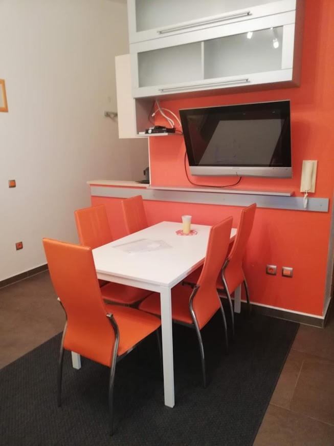 Apartment Adriana Povljana Bagian luar foto