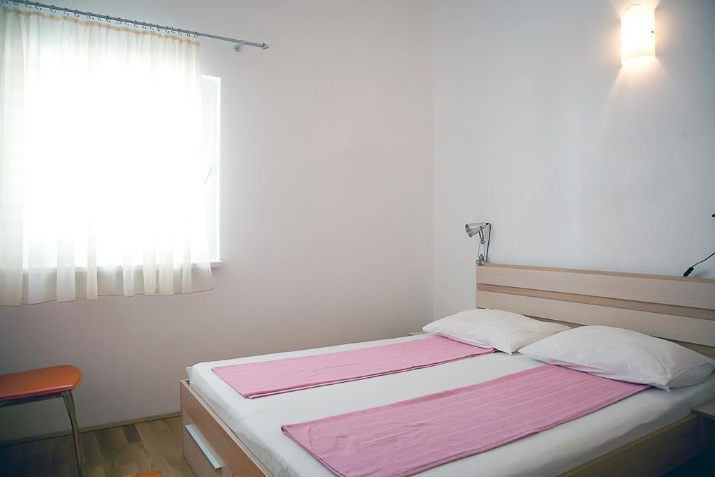 Apartment Adriana Povljana Ruang foto